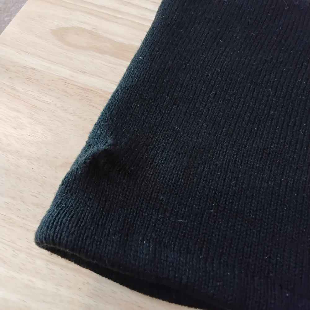 Black Knit Neck/Mouth Warmer